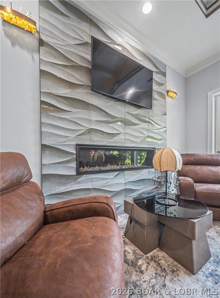 Grand Point - Residential