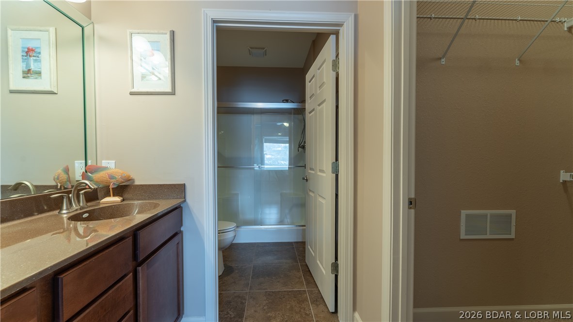 Pointe Royale Condominiums - Residential