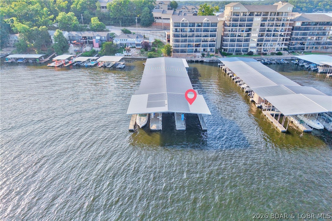 The Falls Condo - Residential