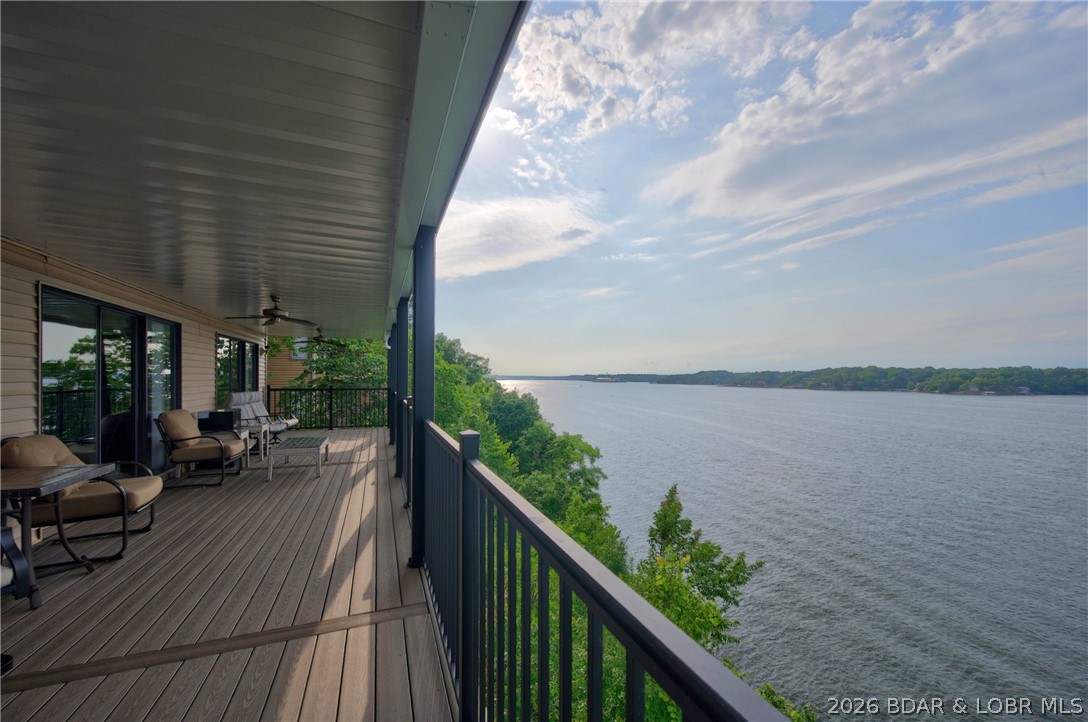 The Falls Condo - Residential