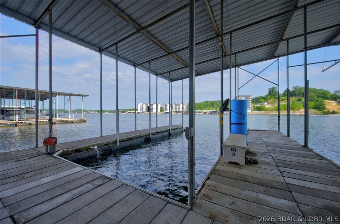 The Falls Condo - Residential