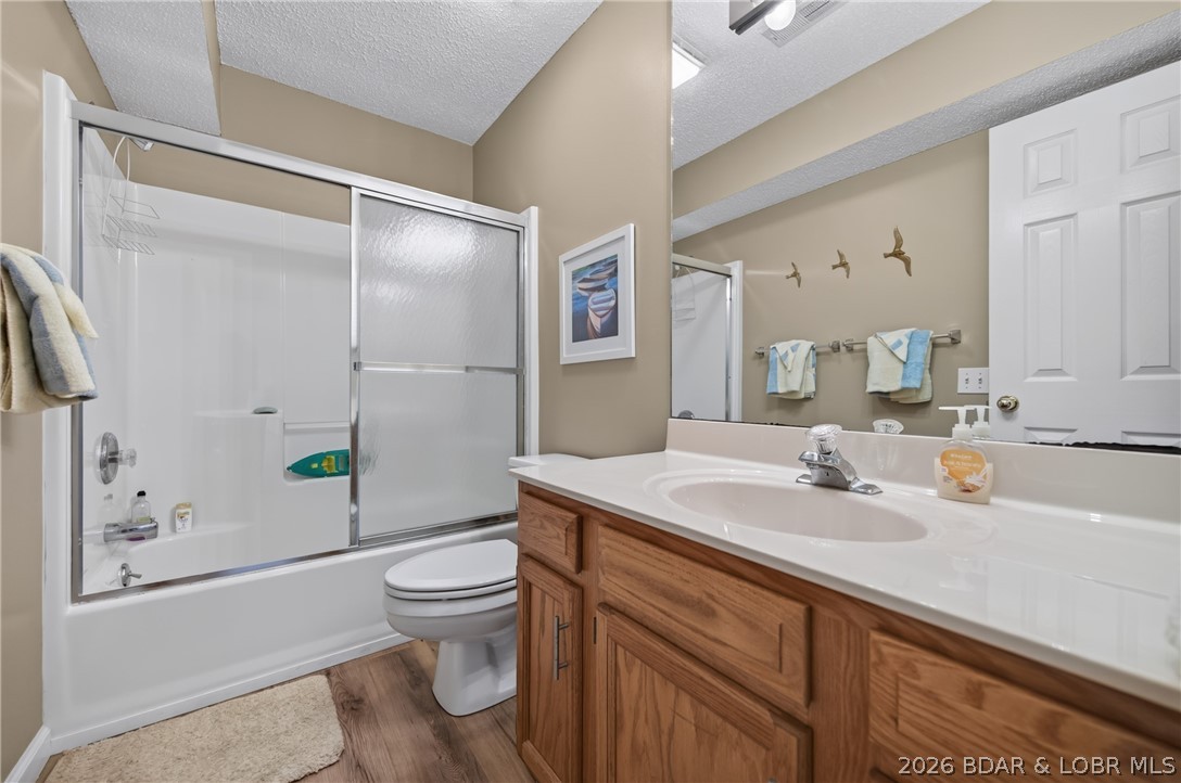 The Falls Condo - Residential