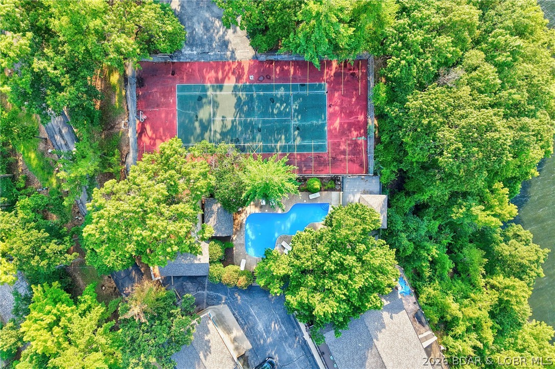 The Falls Condo - Residential