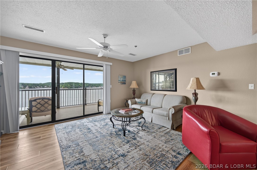 The Falls Condo - Residential