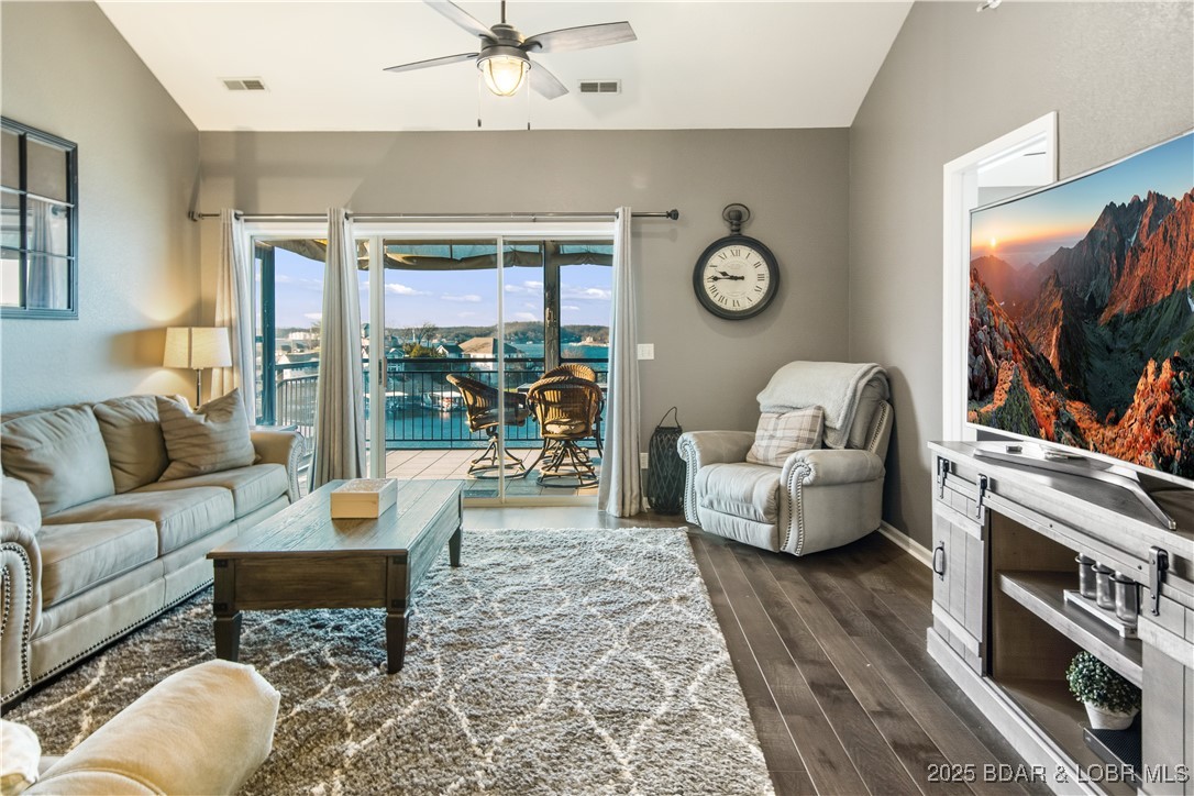 The Falls Condo - Westshore - Residential