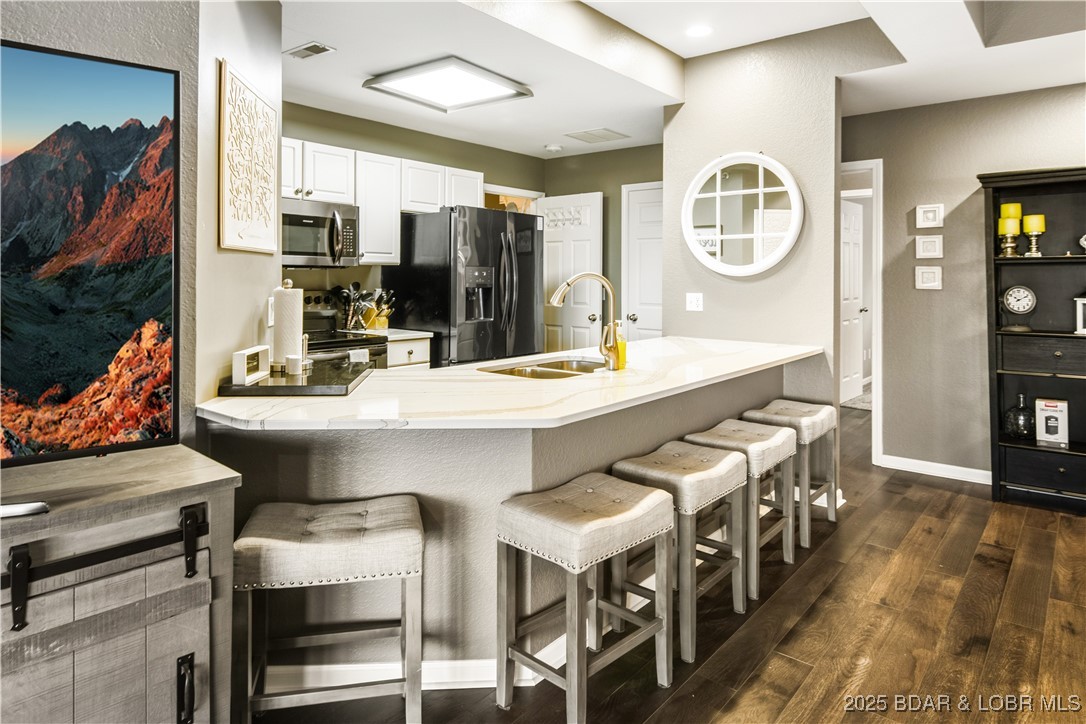 The Falls Condo - Westshore - Residential