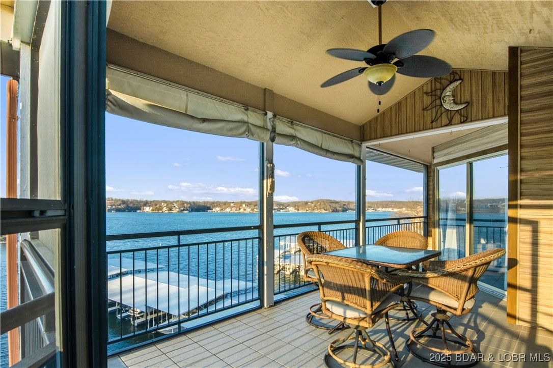 The Falls Condo - Westshore - Residential