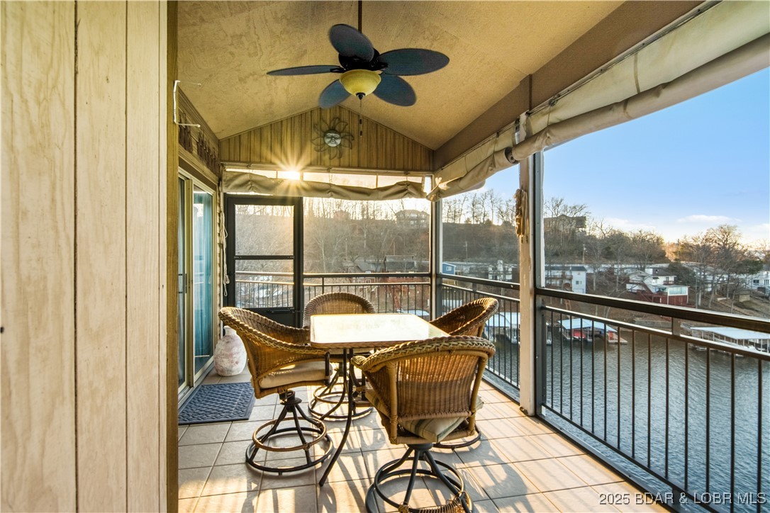 The Falls Condo - Westshore - Residential
