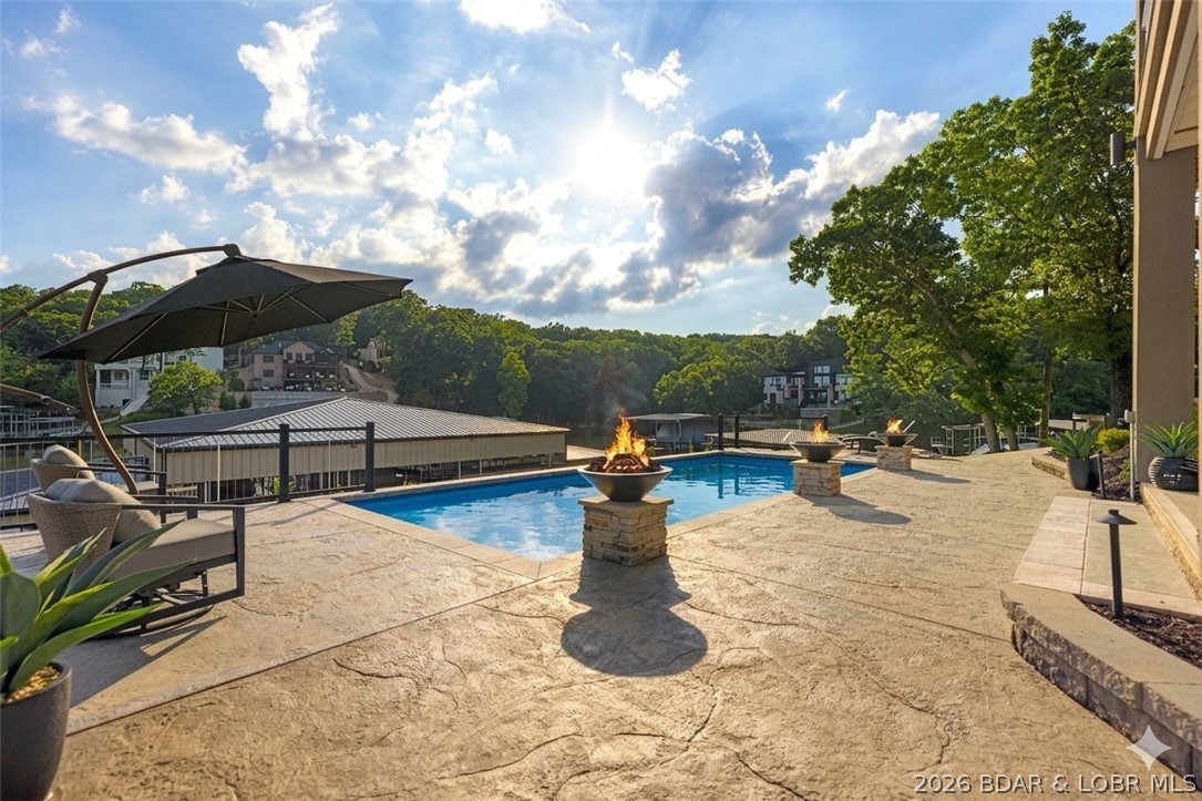 Forestridge Village At Shawnee - Residential