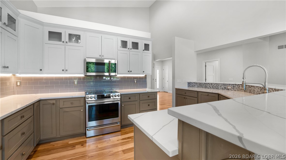 Glenwood Manor - Residential