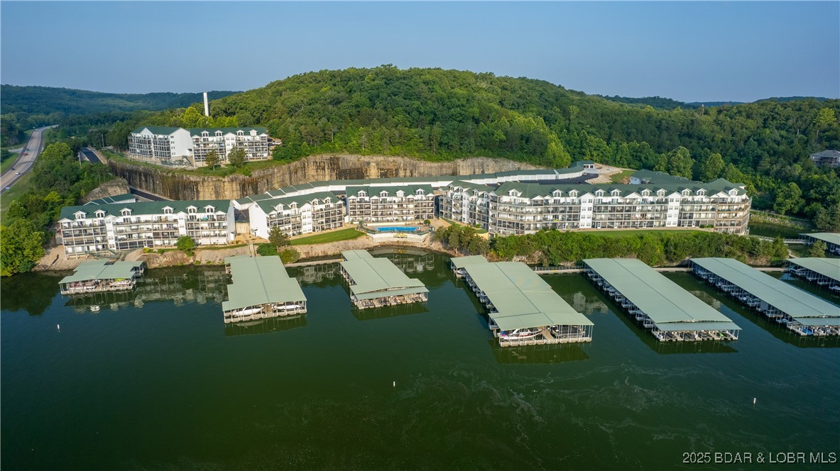 Cedar Heights Condominium - Residential