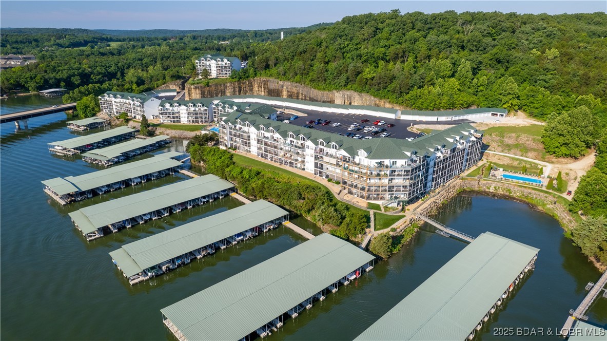 Cedar Heights Condominium - Residential