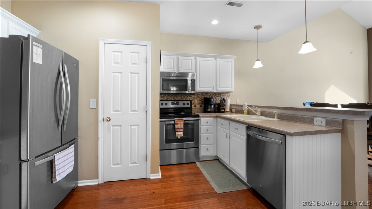 Cedar Heights Condominium - Residential