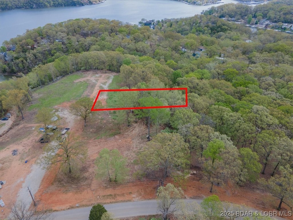 Welcome to your future home site! Discover the perfect opportunity to build your dream home on this spacious 0.57-acre lot in Osage Heritage. Nestled in a serene and rapidly developing area, this lot offers ample space for a custom-built residence tailored to your unique preferences and lifestyle.