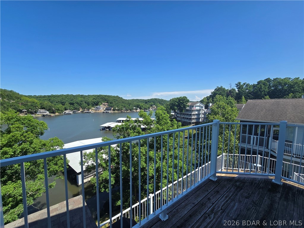 Shores Of Camelot Condominiums - Residential