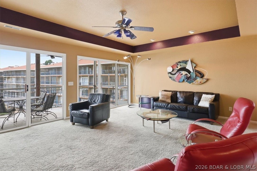 Palisades Condominium - Residential
