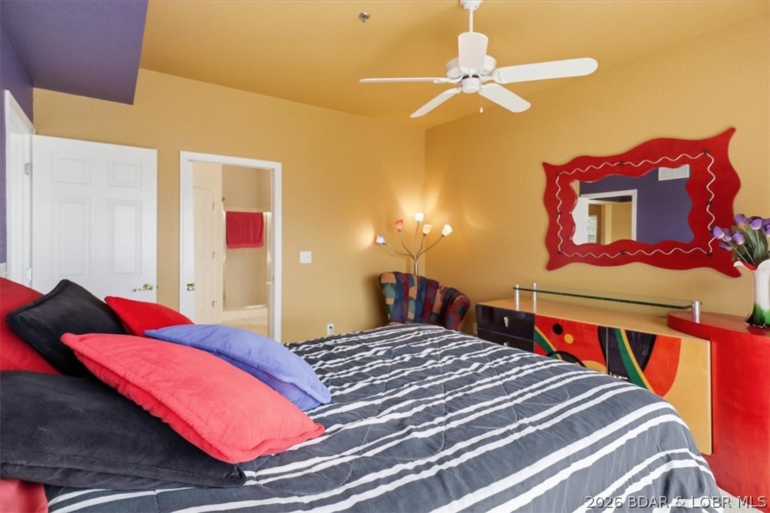 Palisades Condominium - Residential