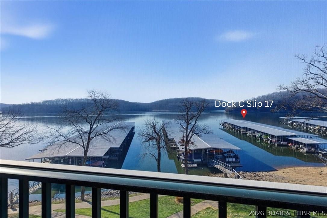 Park Place On The Lake - Residential