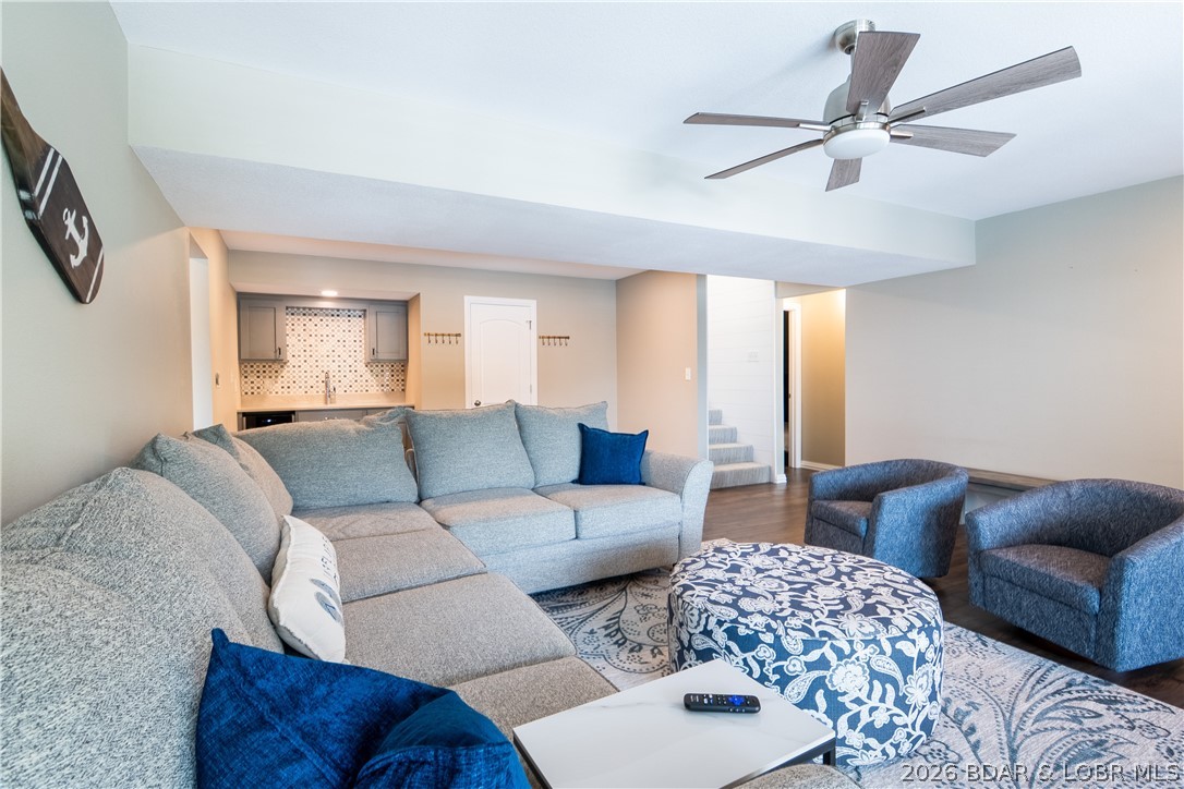 Imperial Point - Residential