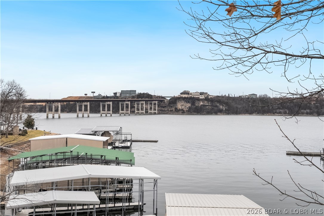 La Riva Est - Residential