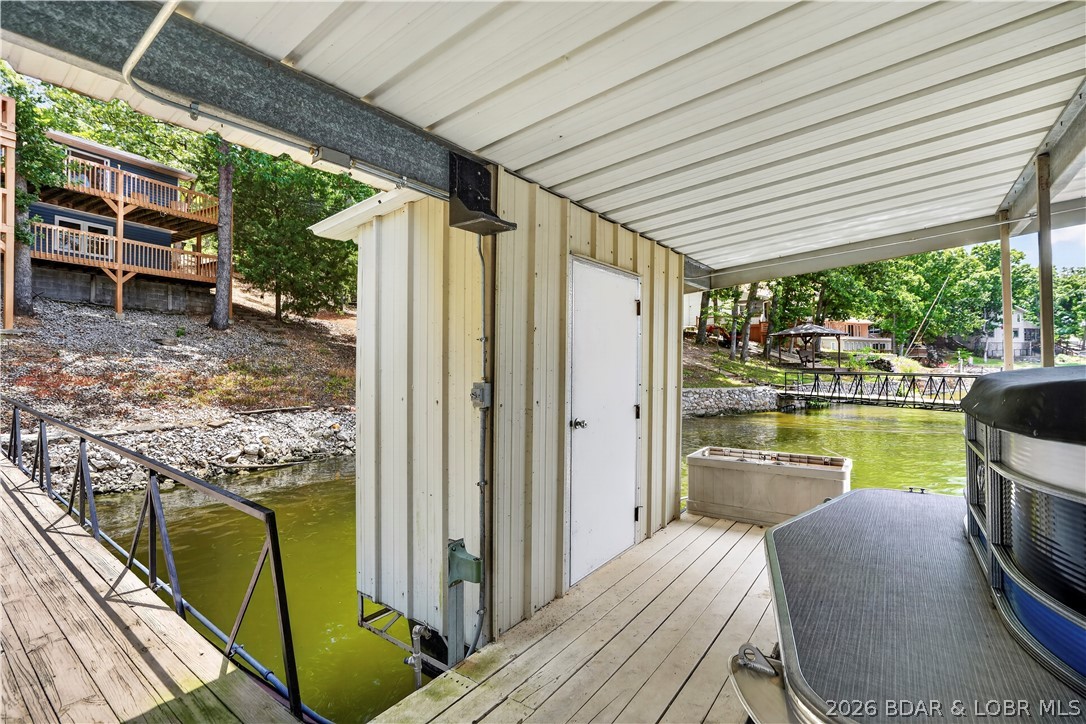 El Tampa Acres - Residential