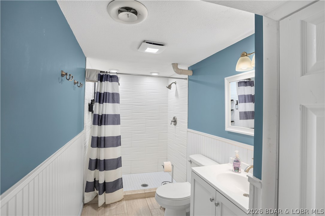 El Tampa Acres - Residential