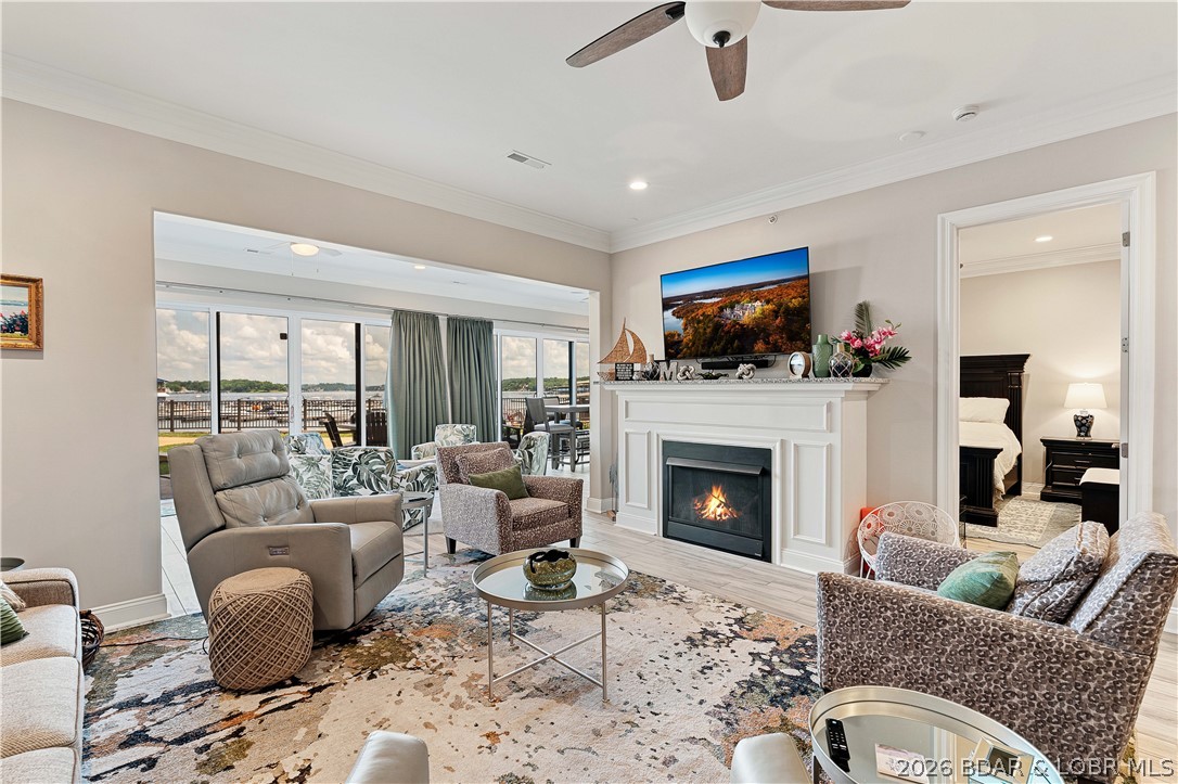 The Hamptons Condominium - Residential