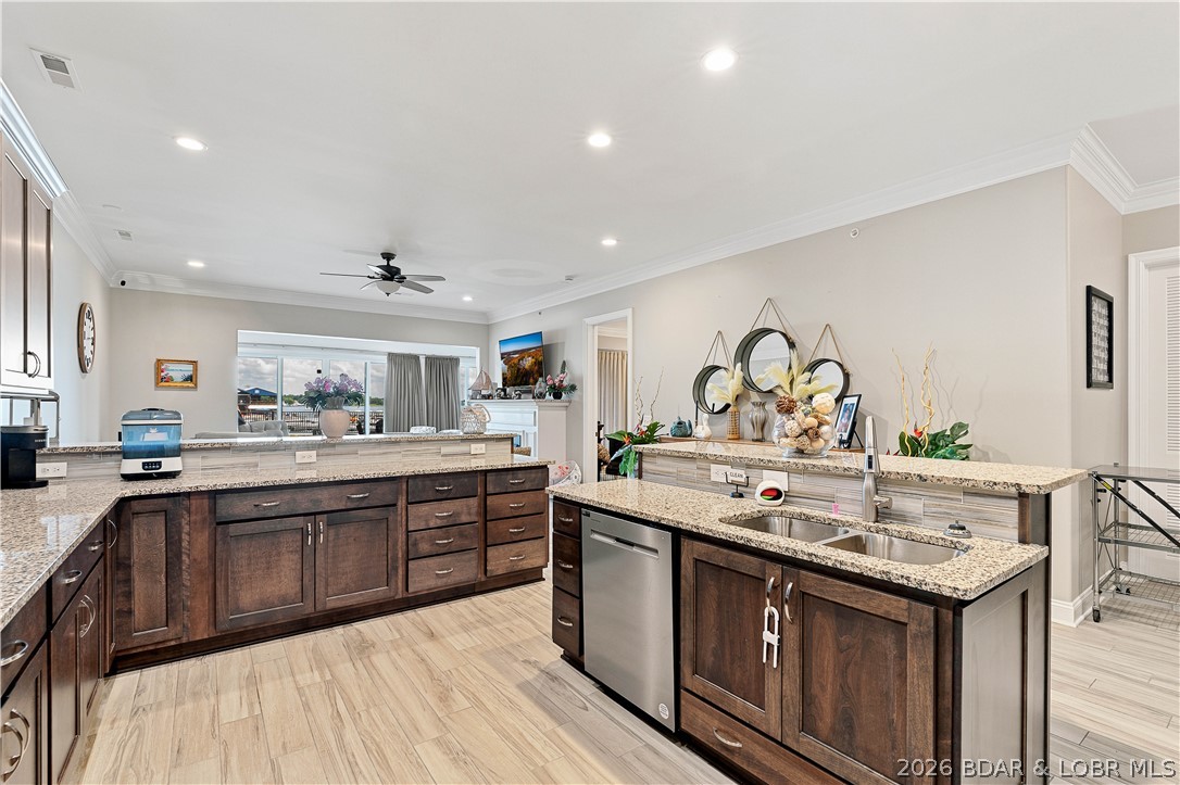 The Hamptons Condominium - Residential