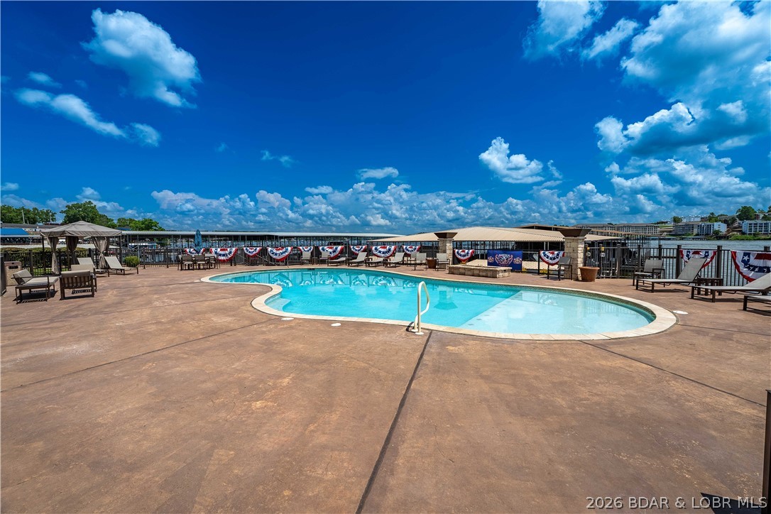 The Hamptons Condominium - Residential