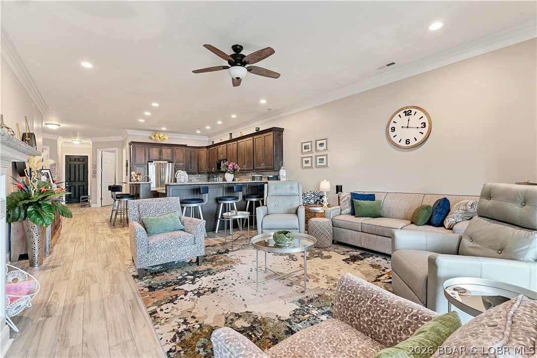 The Hamptons Condominium - Residential