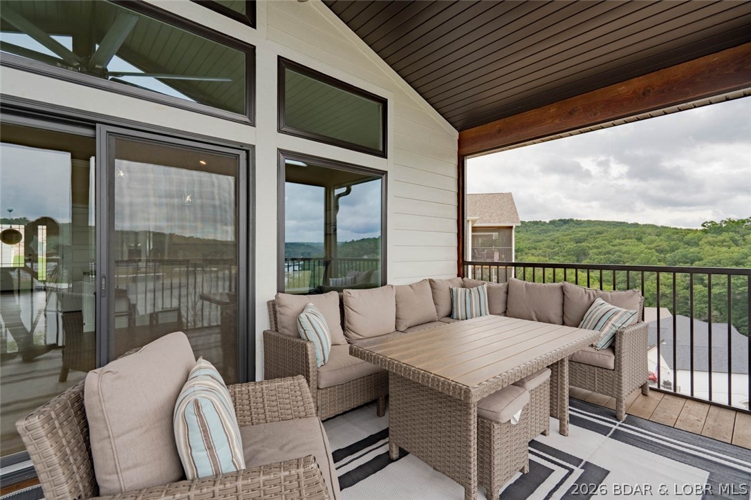 The Villas at Tuscany - Residential
