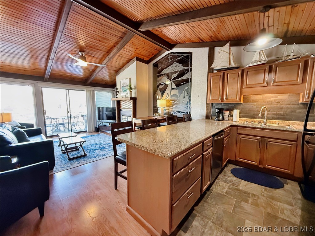 Southwood Shores Condominium - Residential