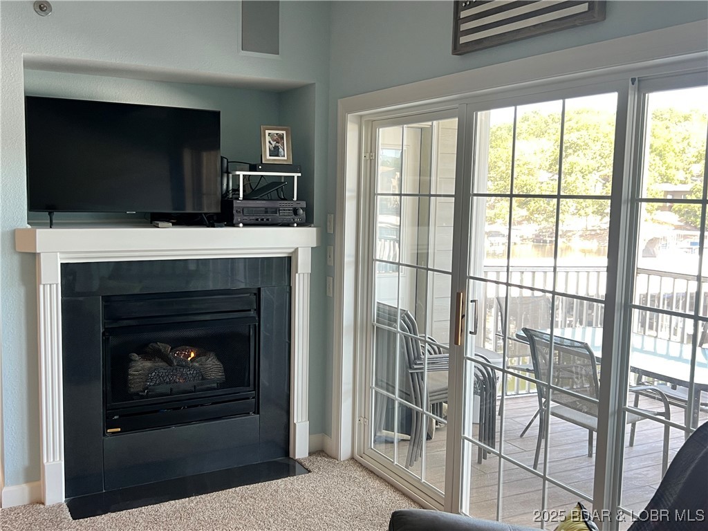 Lighthouse Pointe Condominium - Residential