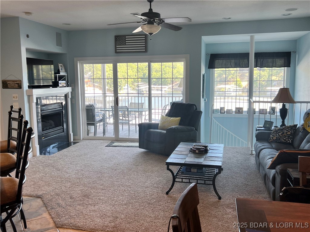 Lighthouse Pointe Condominium - Residential