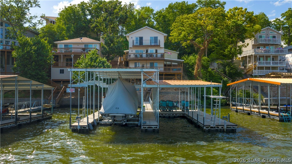 Paradise Point South - Residential