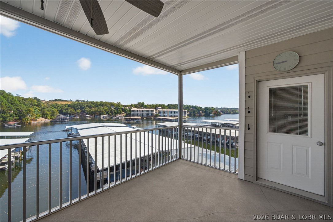Lighthouse Pointe Condominium - Residential