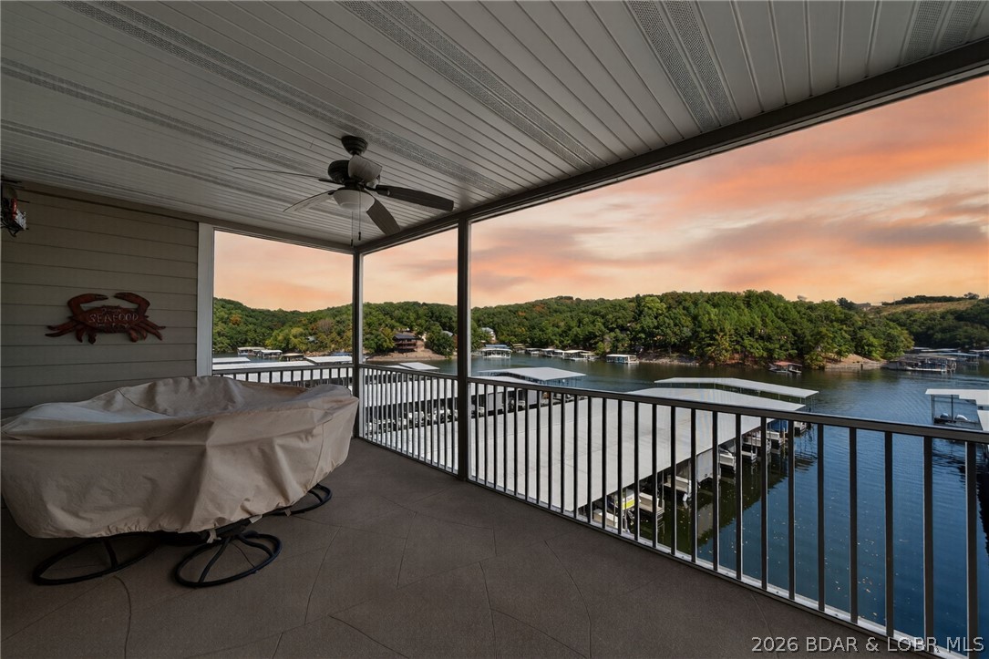 Lighthouse Pointe Condominium - Residential