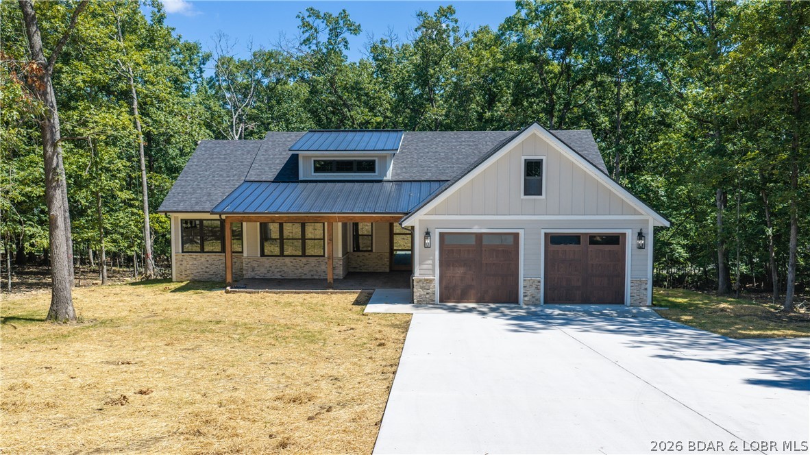 Grand Point No. 2 - Residential