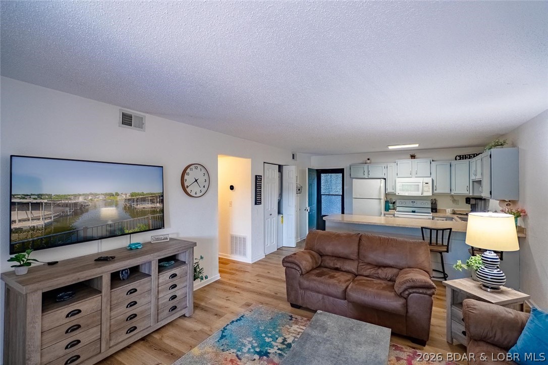 Southwood Shores Condominium - Residential