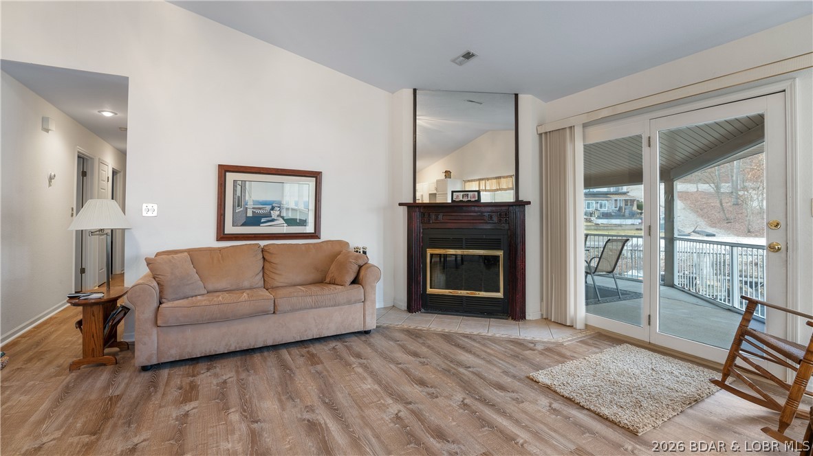 Robin Bay - Residential