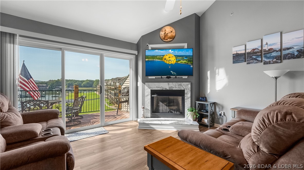 Cedar Glen Condominium - Residential