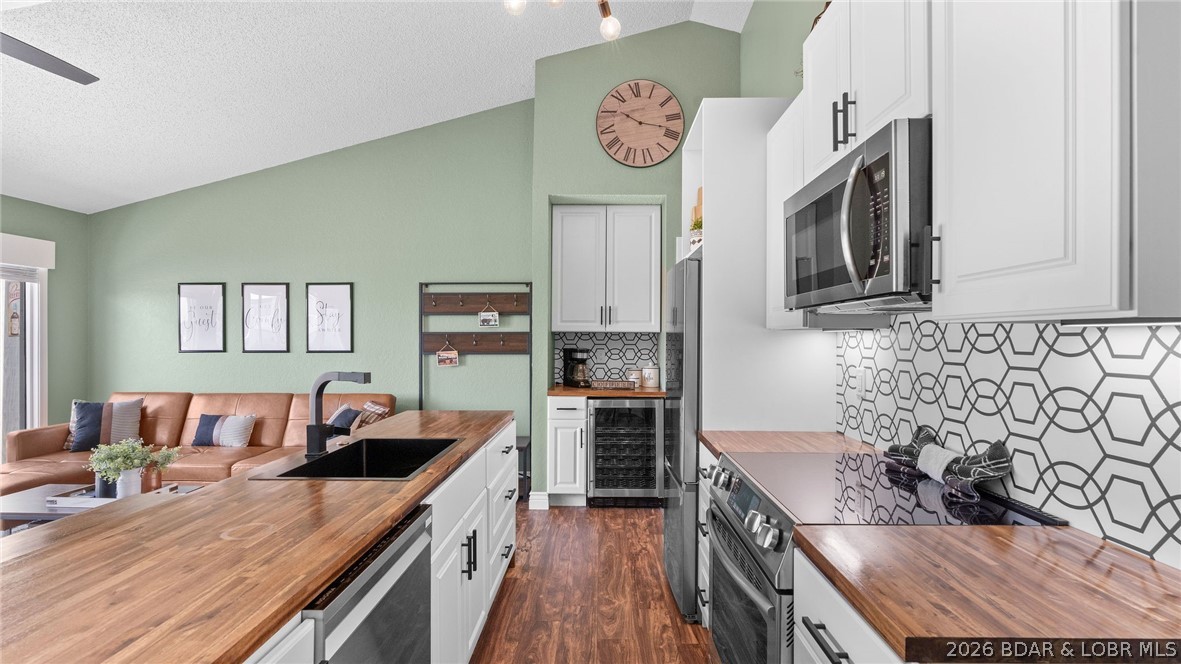 Southwood Shores Condominium - Residential