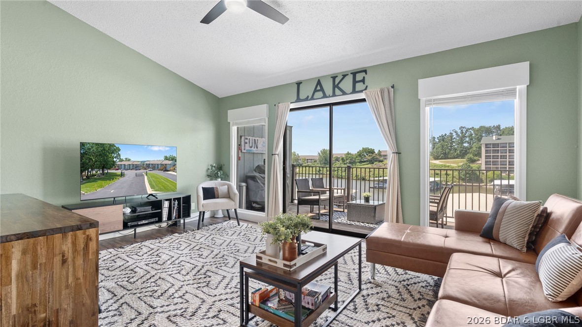 Southwood Shores Condominium - Residential