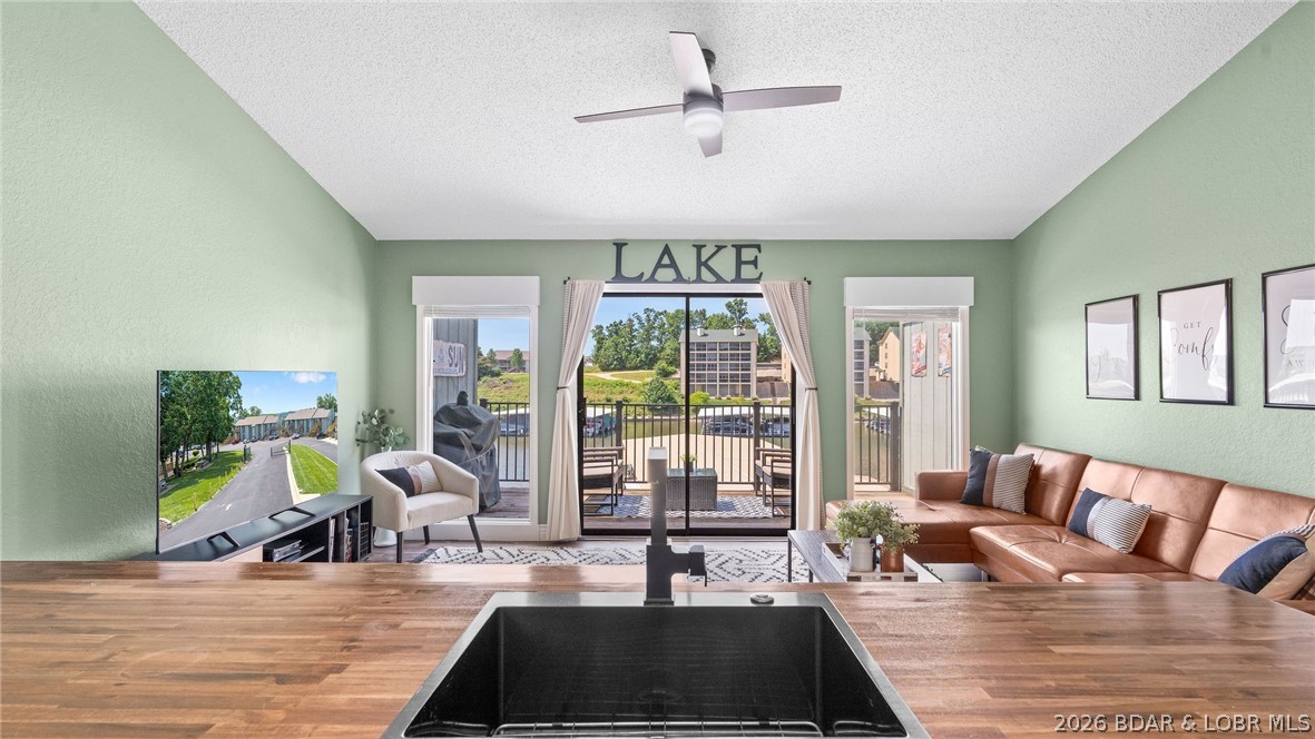 Southwood Shores Condominium - Residential