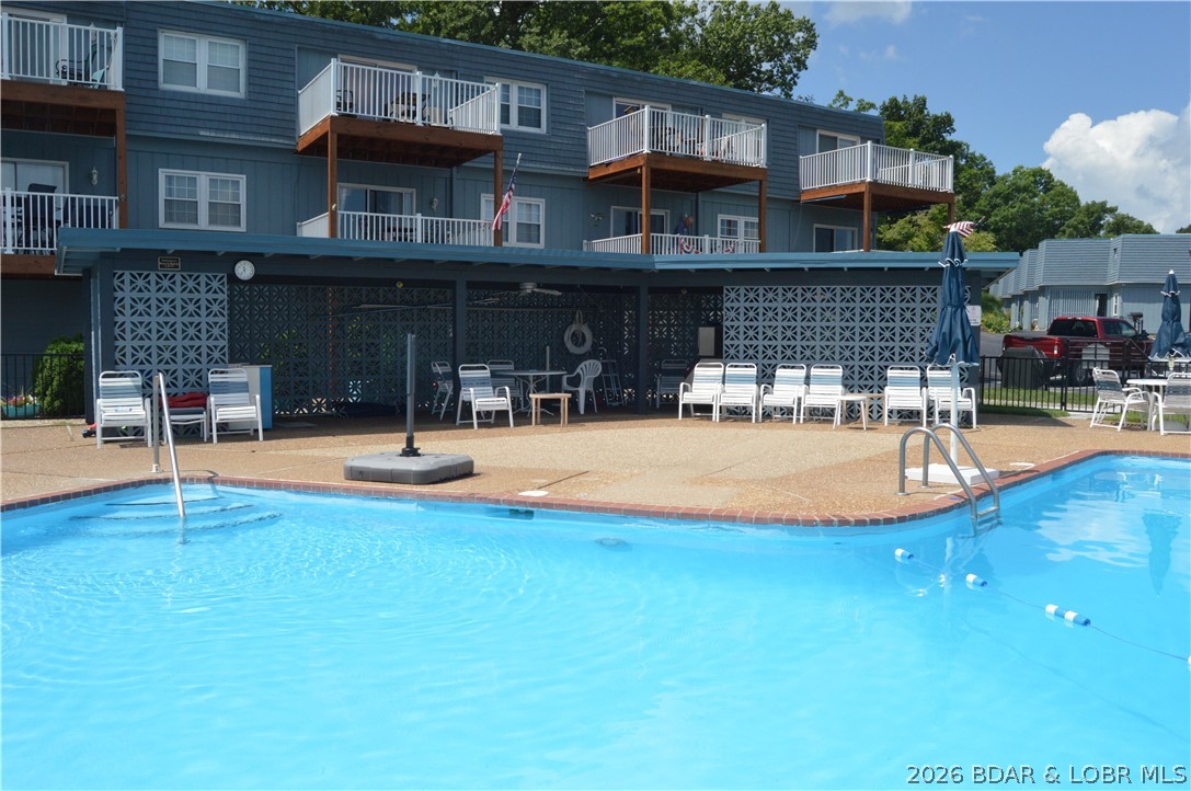 Lake Forest Condominium - Residential