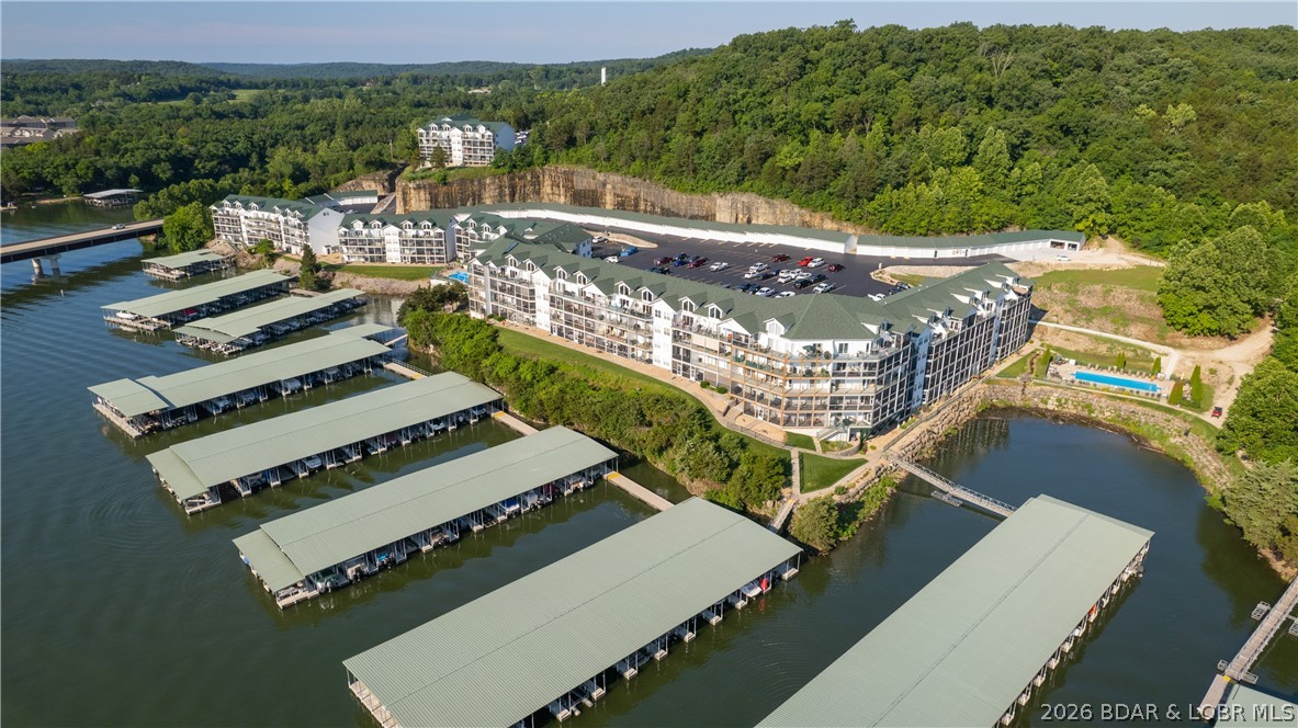 Cedar Heights Condominium - Residential