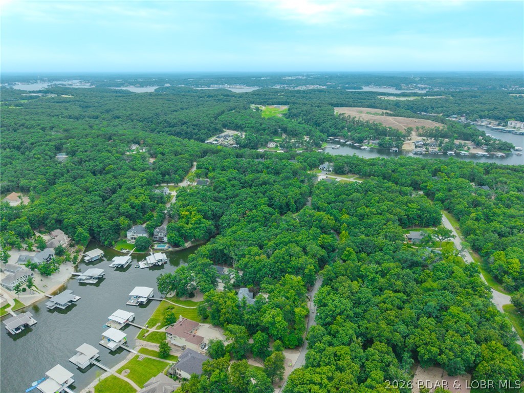 Grand Point - Land