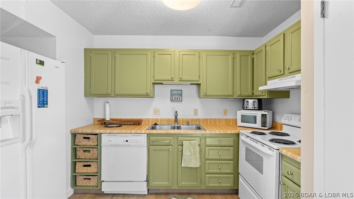 Waters Edge Condominium - Residential