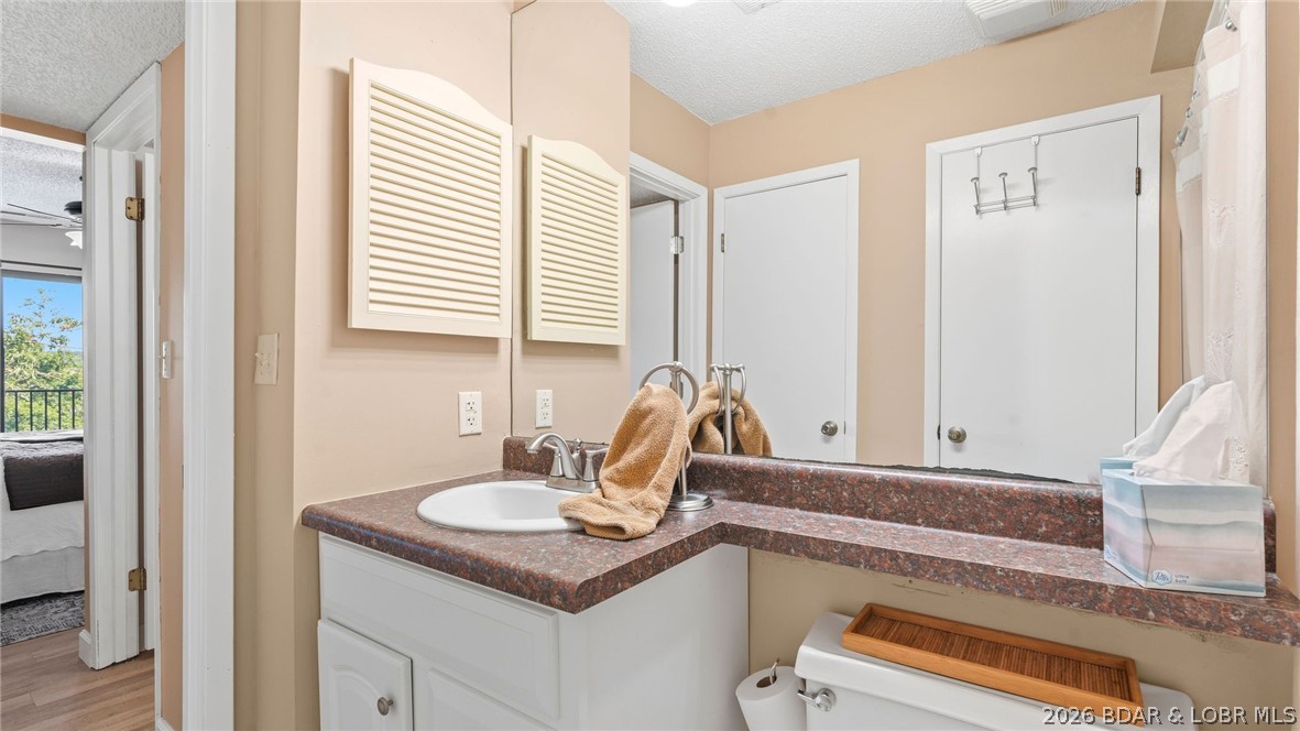 Waters Edge Condominium - Residential