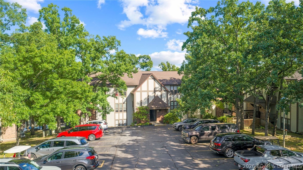 Waters Edge Condominium - Residential